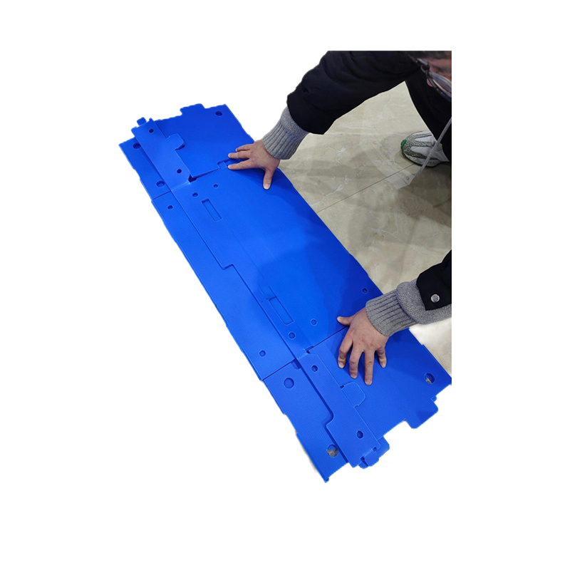 Contenedor de almacenamiento de piezas de tablero hueco de PP Correx apilable